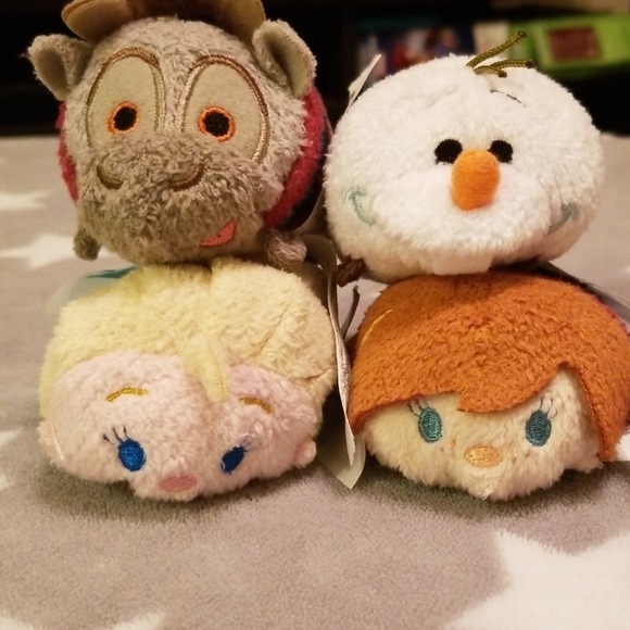 Disney Other - Disney Tsum Tsum Plush Kids Frozen Set of 4